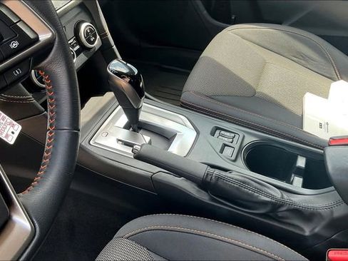 Used 2023 Subaru Crosstrek 2.0i Premium image 16