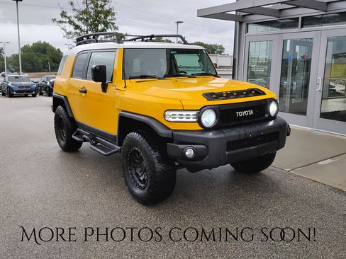 Used 2007 Toyota FJ Cruiser 4WD image 1