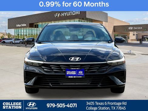 New 2026 Hyundai Elantra Sport FWD image 4