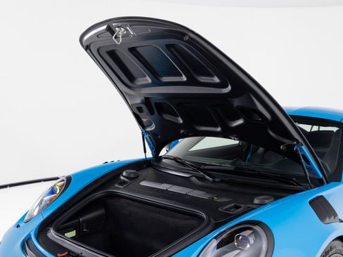 Used 2018 Porsche 911 GT2 RS image 42