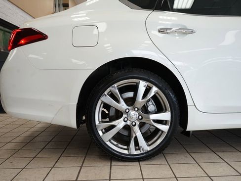 Used 2018 INFINITI Q70 Luxe w/ Sport Package AWD/4WD image 60