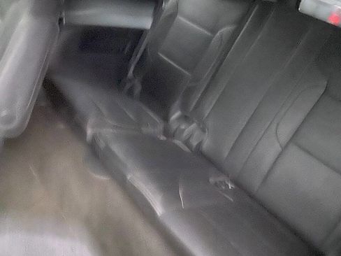 Used 2015 GMC Yukon XL Denali w/ Premium Package image 13