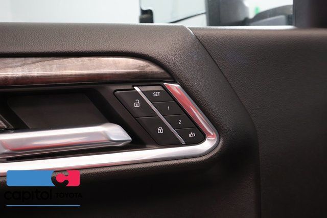 Used 2024 Chevrolet Silverado 3500 LTZ AWD/4WD image 12