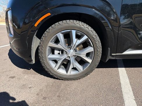 Used 2021 Hyundai Palisade Limited w/ Cargo Package image 16