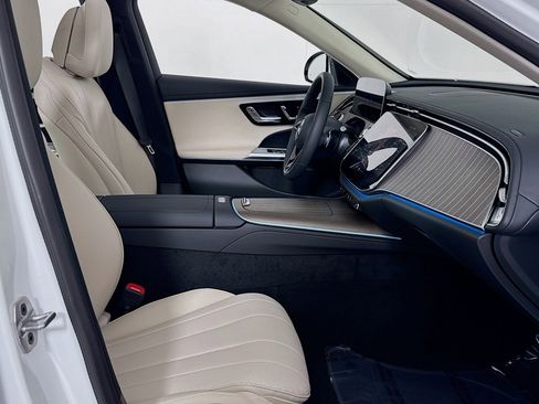 New 2026 Mercedes-Benz E 350 Sedan image 6