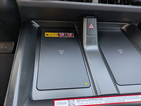 New 2026 Subaru Solterra image 22