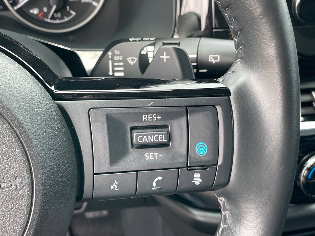Certified 2025 Nissan Pathfinder SL AWD/4WD image 18