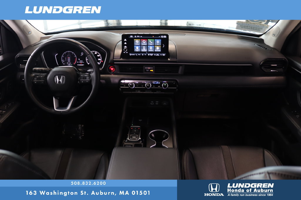 Used 2024 Honda Pilot Touring image 20