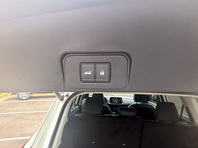 Used 2022 Nissan Rogue SL w/ SL Premium Package FWD image 9