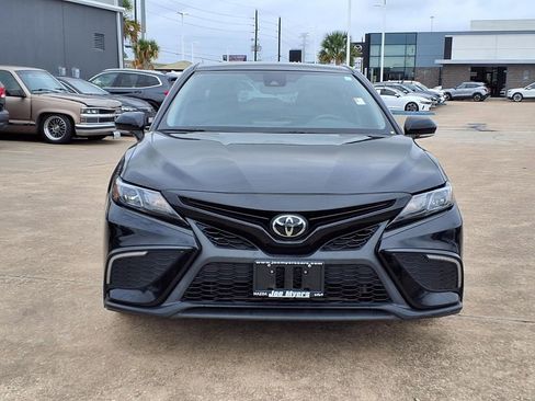 Used 2024 Toyota Camry SE FWD image 7