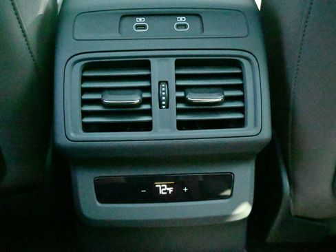 Used 2025 Audi Q5 Premium Plus image 26