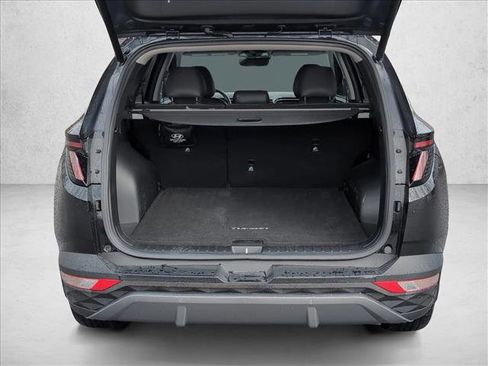 Certified 2023 Hyundai Tucson Limited w/ Cargo Package image 7
