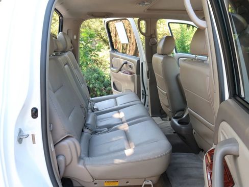 Used 2006 Toyota Tundra Limited RWD image 36