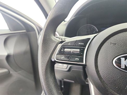 Used 2021 Kia Forte LXS image 28