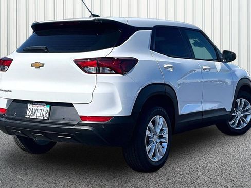 Used 2022 Chevrolet TrailBlazer LS FWD image 22