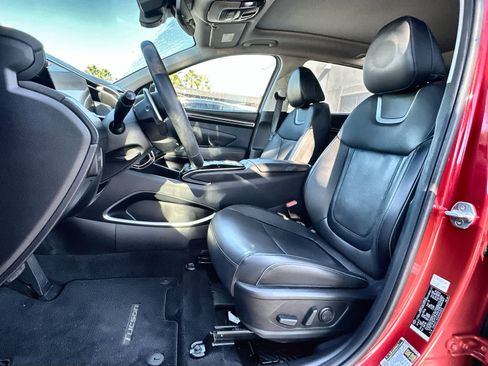 Used 2022 Hyundai Tucson Limited w/ Cargo Package image 11