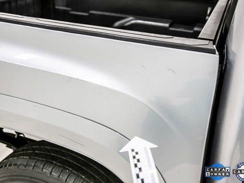 Used 2023 Toyota Tacoma TRD Sport image 37