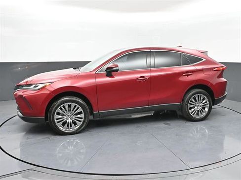 Certified 2024 Toyota Venza Limited AWD/4WD image 27