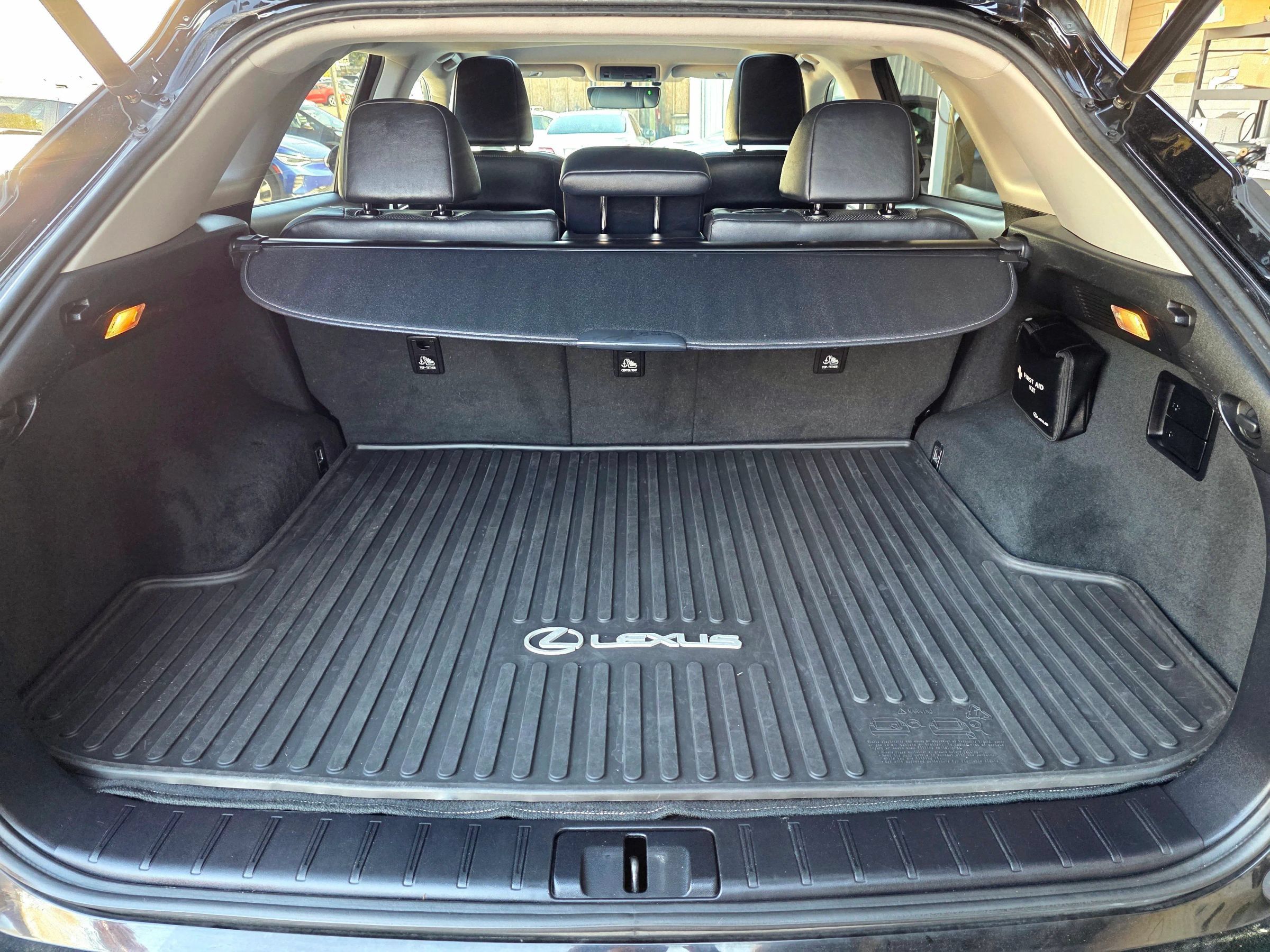 Used 2016 Lexus RX 350 AWD w/ Premium Package image 38
