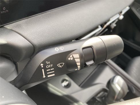 New 2026 Nissan Sentra SV w/ SV Convenience Package FWD image 19