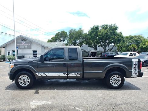 Used 2016 Ford F250 XL RWD image 4