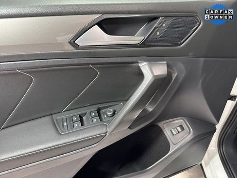 Used 2022 Volkswagen Tiguan SE image 10