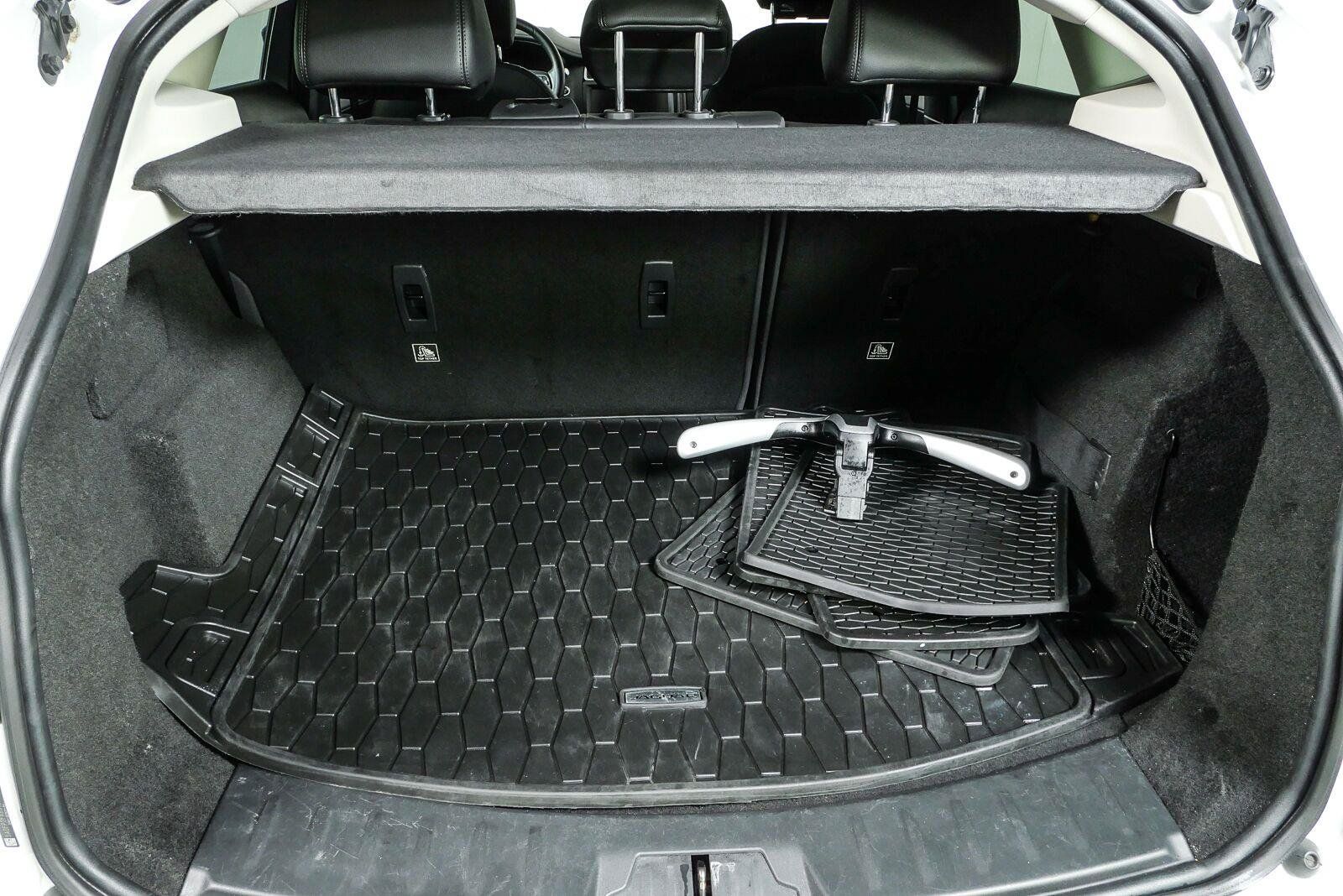 Used 2018 Jaguar E-PACE SE AWD/4WD image 33