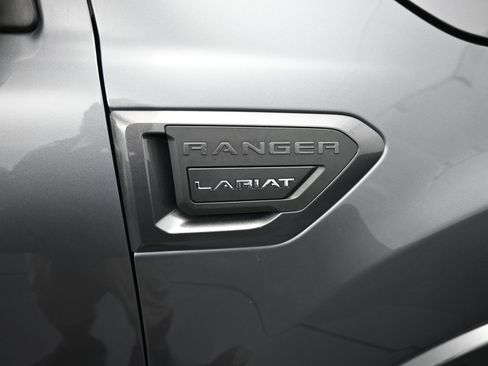 Used 2022 Ford Ranger Lariat w/ Tremor Off-Road Package image 6