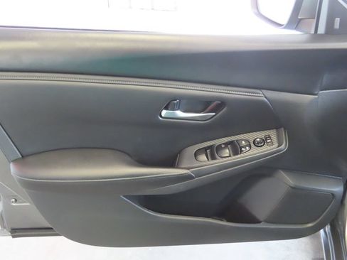 Used 2023 Nissan Sentra SV FWD image 19