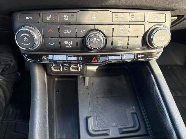 Used 2023 Dodge Durango GT AWD/4WD image 28