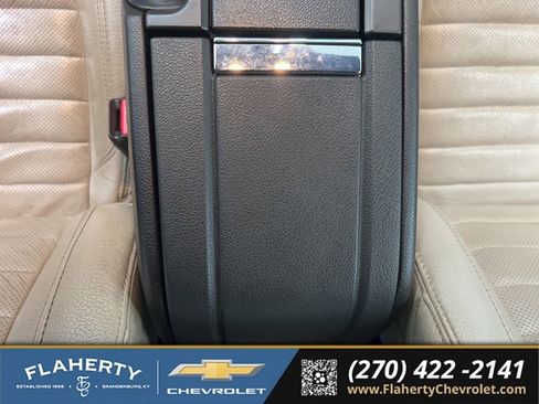 Used 2010 Ford Mustang GT RWD image 27