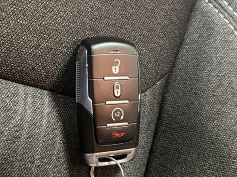Used 2020 RAM 1500 Big Horn AWD/4WD image 43