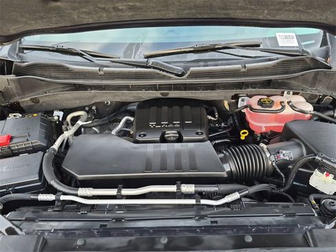 Used 2024 Chevrolet Silverado 1500 Custom Trail Boss image 24