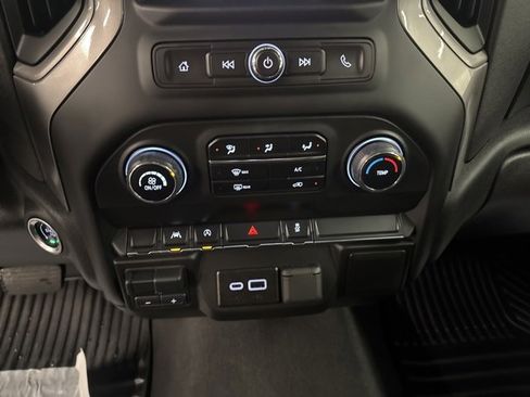 Used 2025 Chevrolet Silverado 1500 W/T w/ LPO, Dark Essentials Package image 16
