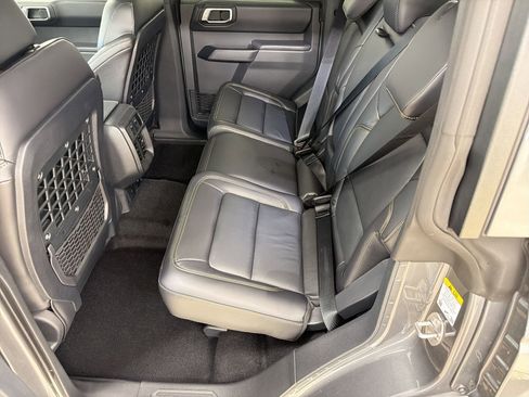New 2026 Ford Bronco Badlands AWD/4WD image 14