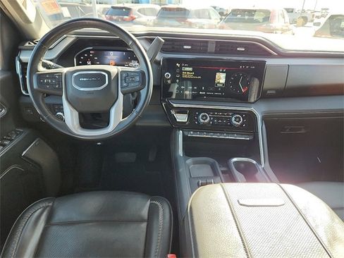 Used 2024 GMC Sierra 2500 Denali w/ Denali Reserve Package image 10