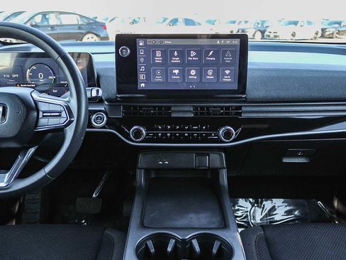 Certified 2024 Honda Prologue EX image 13