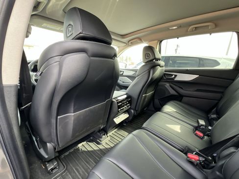 Used 2024 Acura MDX SH-AWD w/ Technology Package image 23