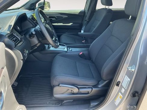 Used 2021 Honda Passport Sport image 9