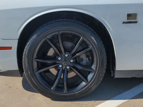 Used 2016 Dodge Challenger R/T Plus image 13