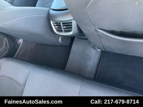 Used 2023 Chevrolet Malibu LT image 57