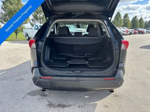 Used 2022 Toyota RAV4 XLE image 25