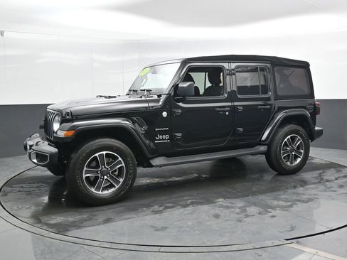Used 2023 Jeep Wrangler Sahara w/ LED Lighting Group image 7