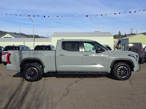 Used 2025 Toyota Tundra SR5 image 6