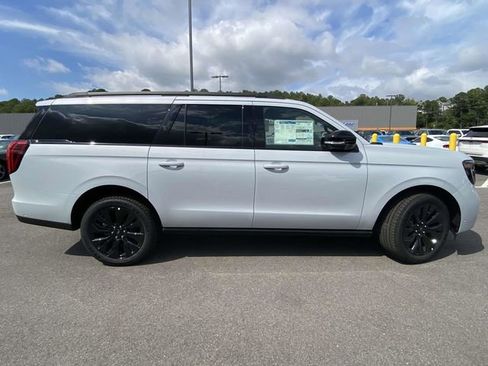New 2025 Ford Expedition Max Platinum w/ Stealth Appearance Package image 2
