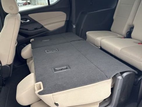 Used 2023 Chevrolet Traverse LS w/ Safety Package image 45