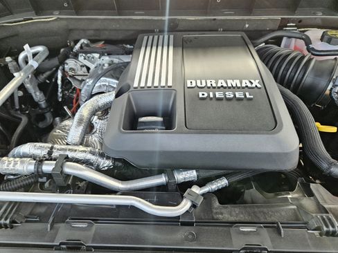 New 2026 Chevrolet Silverado 1500 LTZ w/ Z71 Off-Road Package AWD/4WD image 22