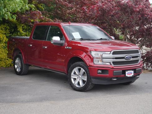 Used 2018 Ford F150 Platinum w/ Equipment Group 701A Luxury AWD/4WD image 36