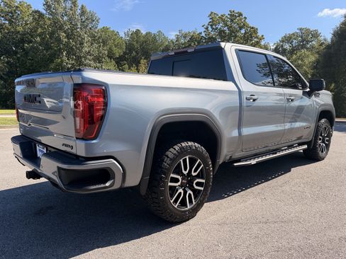 Used 2023 GMC Sierra 1500 AT4 w/ AT4 Preferred Package AWD/4WD image 12