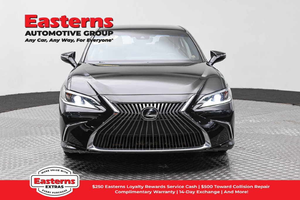 Used 2020 Lexus ES 350 w/ Accessory Package FWD image 3